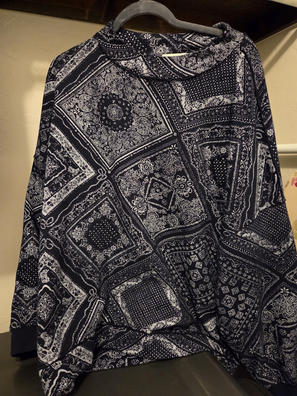 Women's Navy Bandana Print Pullover Hoodie